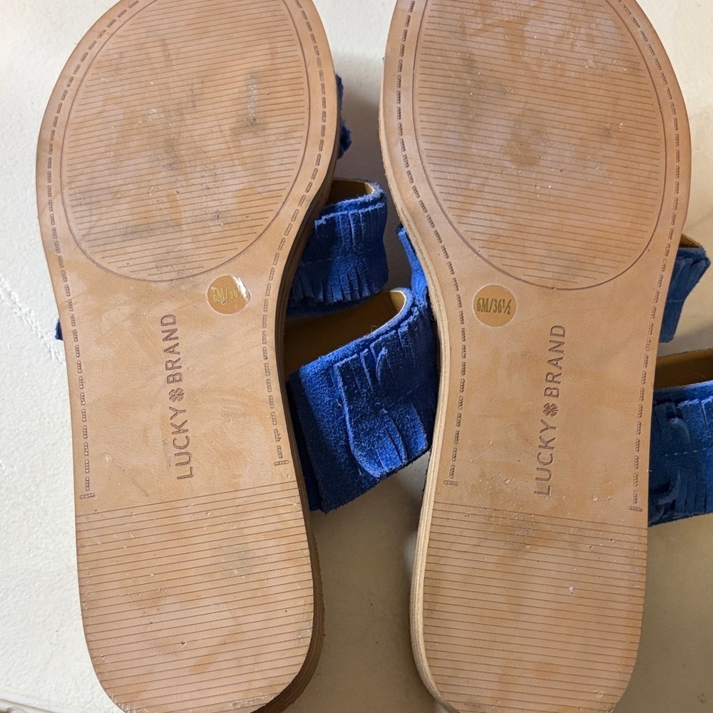 Lucky Brand NIB Hegan Blue Suede Sandals | EUC | Sz 6 - Picture 7 of 7